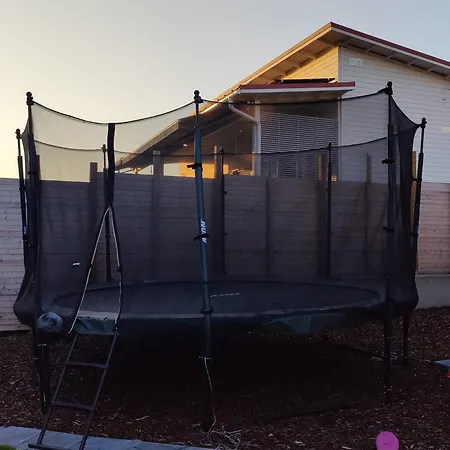 Viihtyisae Vierasmaja Saunalla Privatunterkunft